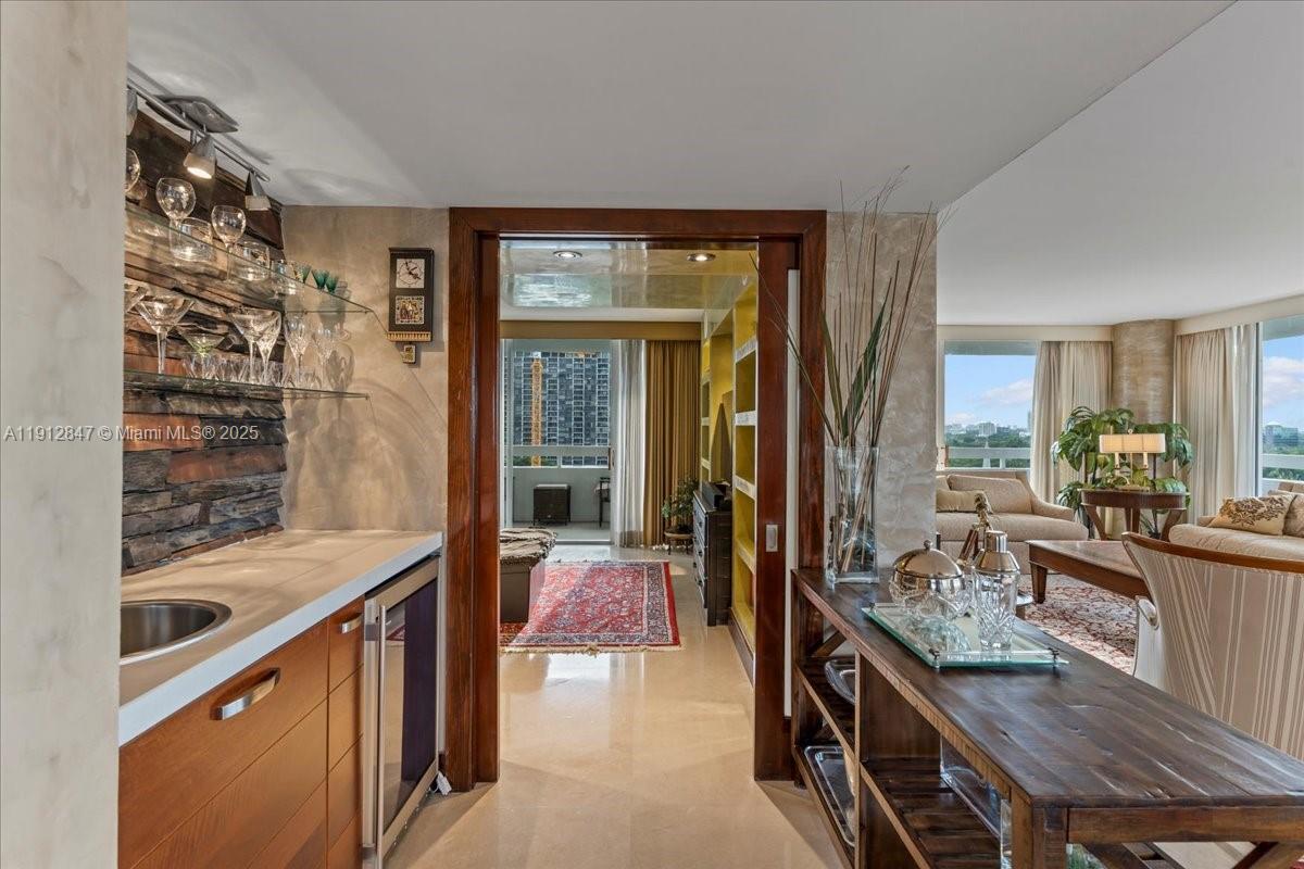 1627 Brickell Ave # 1401