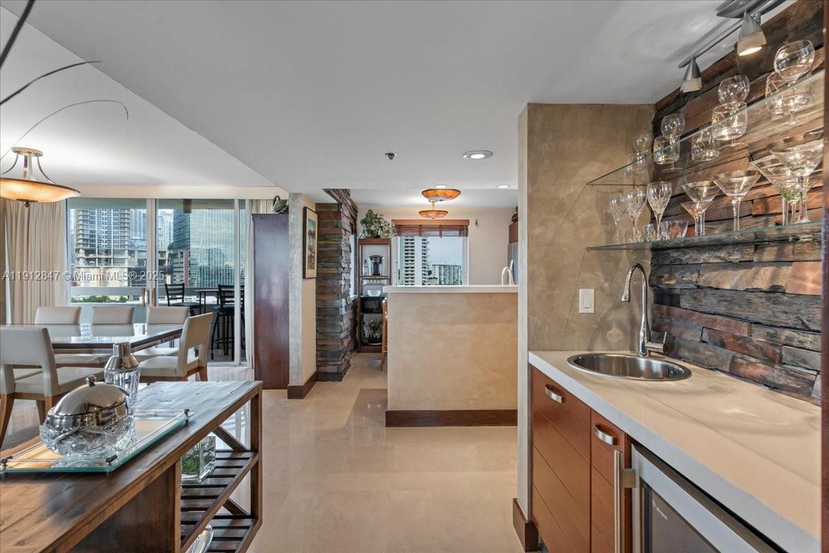 1627 Brickell Ave # 1401