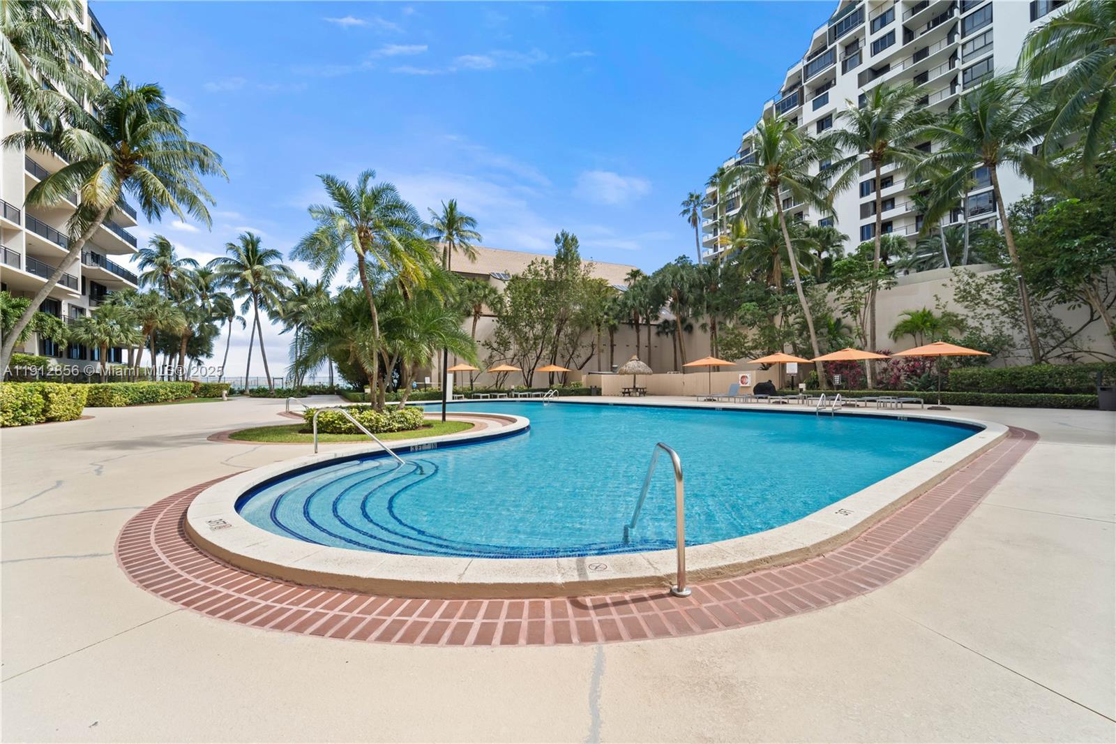 540 Brickell Key Dr # 1406