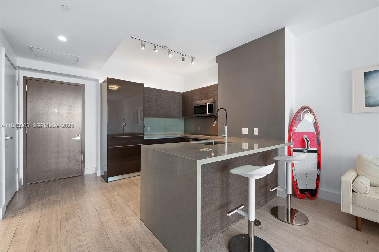1080 Brickell Ave # 3705