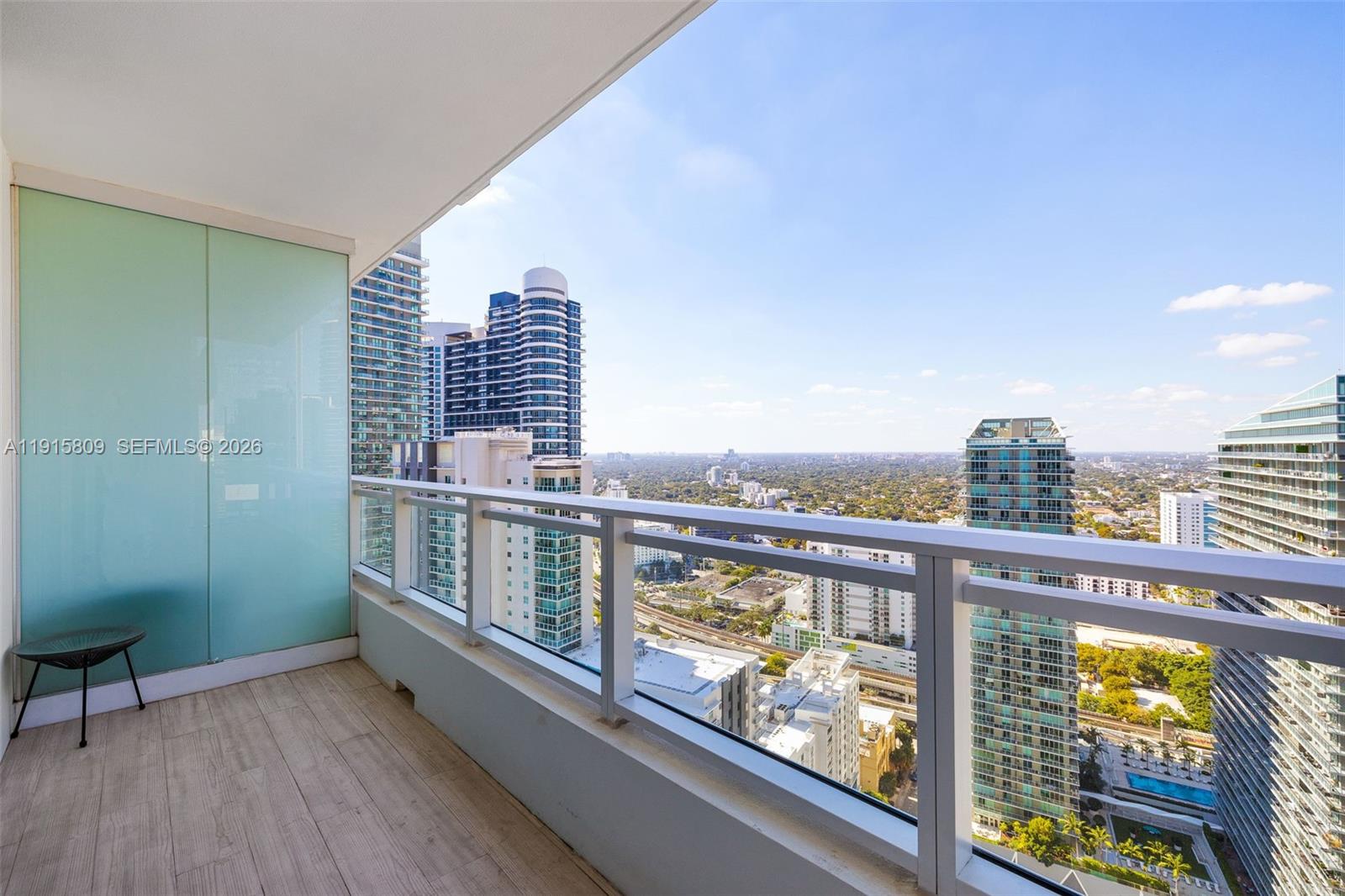1080 Brickell Ave # 3705