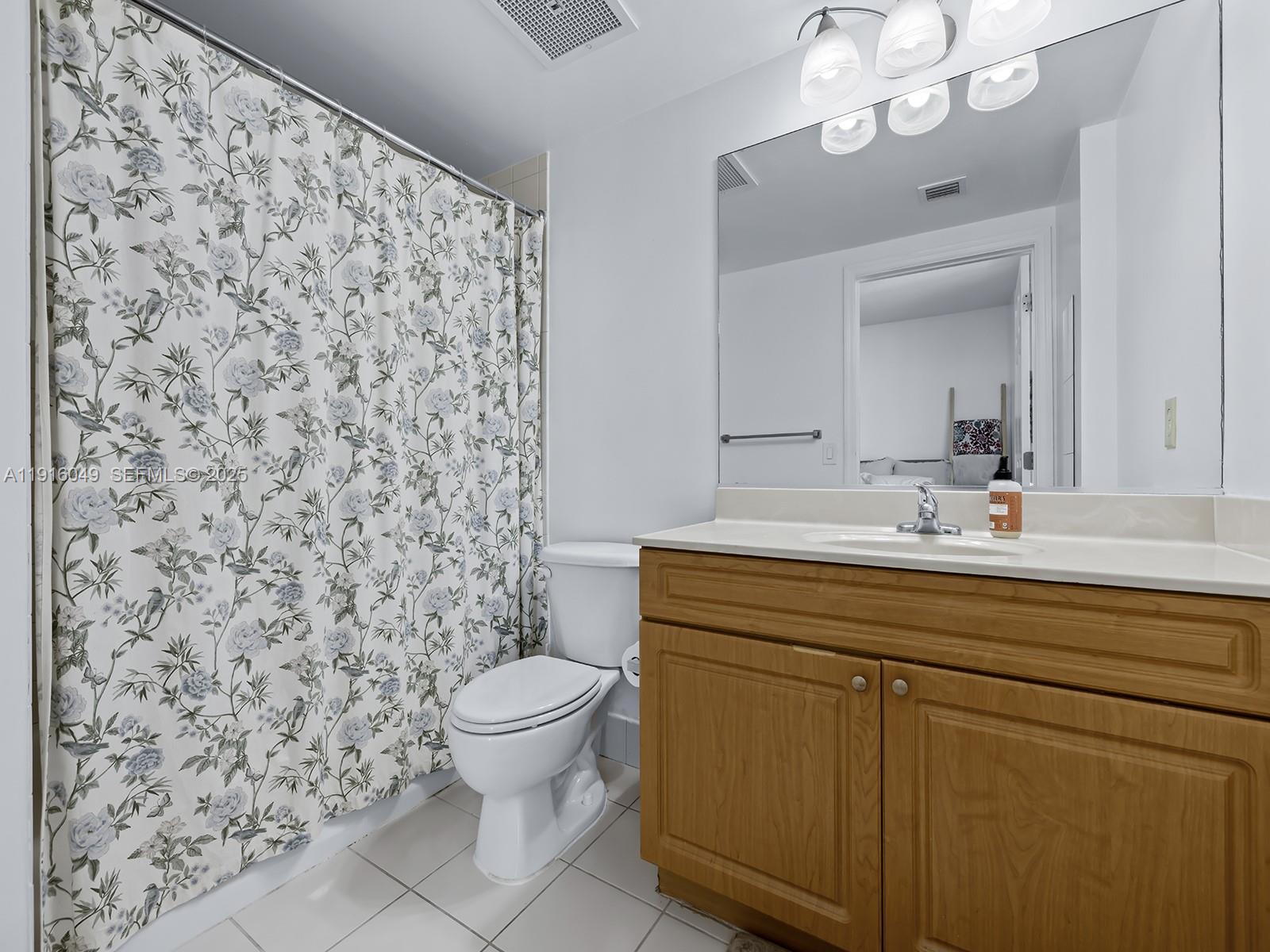900 SW 8th Street 1208
