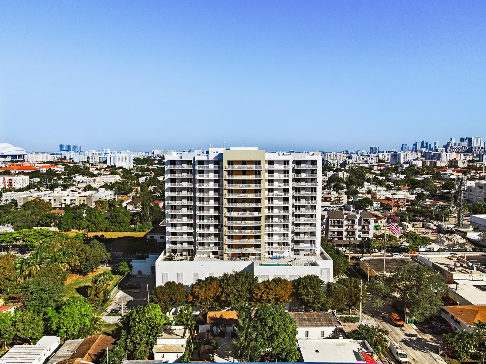900 SW 8th Street 1208