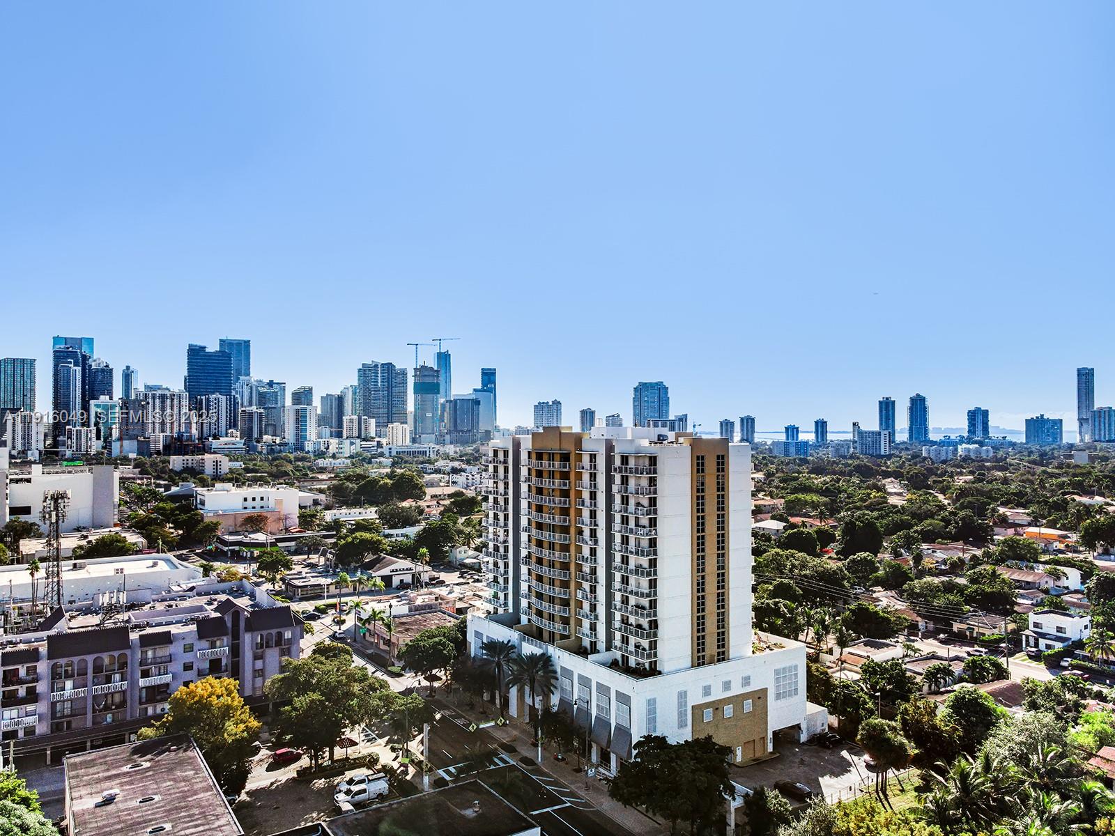 900 SW 8th Street 1208