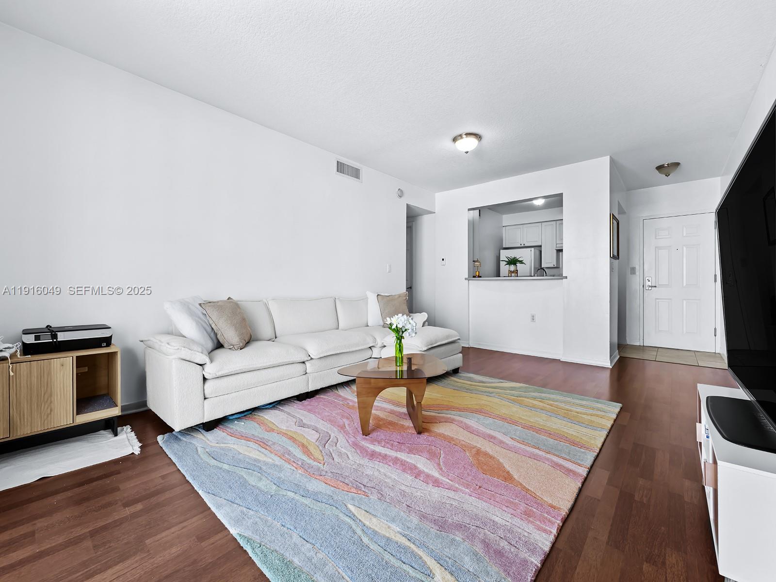 900 SW 8th Street 1208