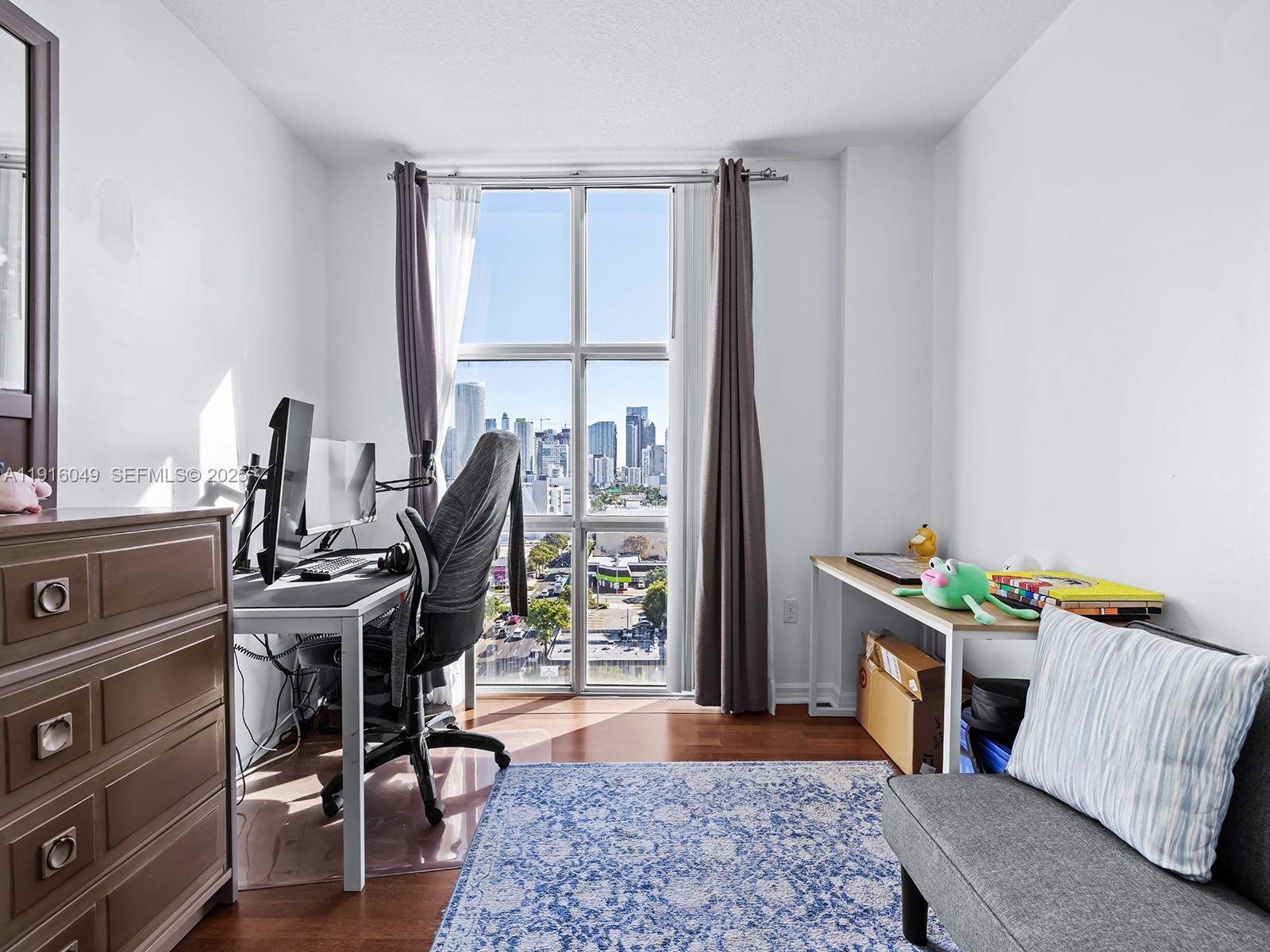 900 SW 8th Street 1208