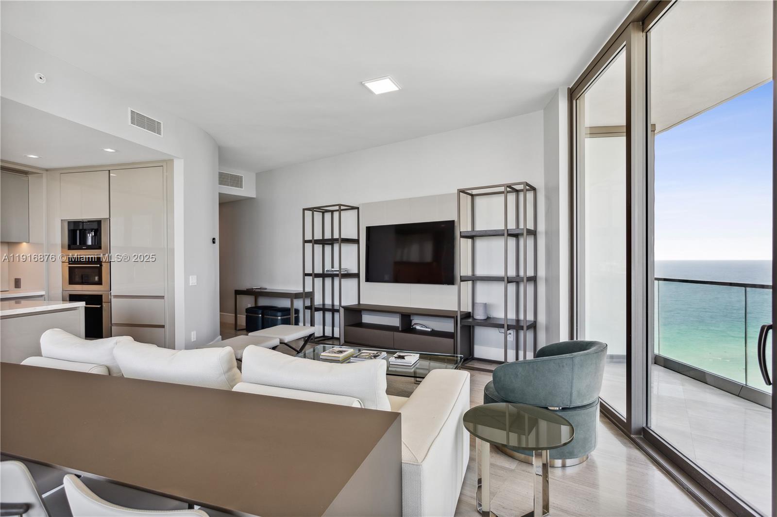 18975 Collins Ave # 1905