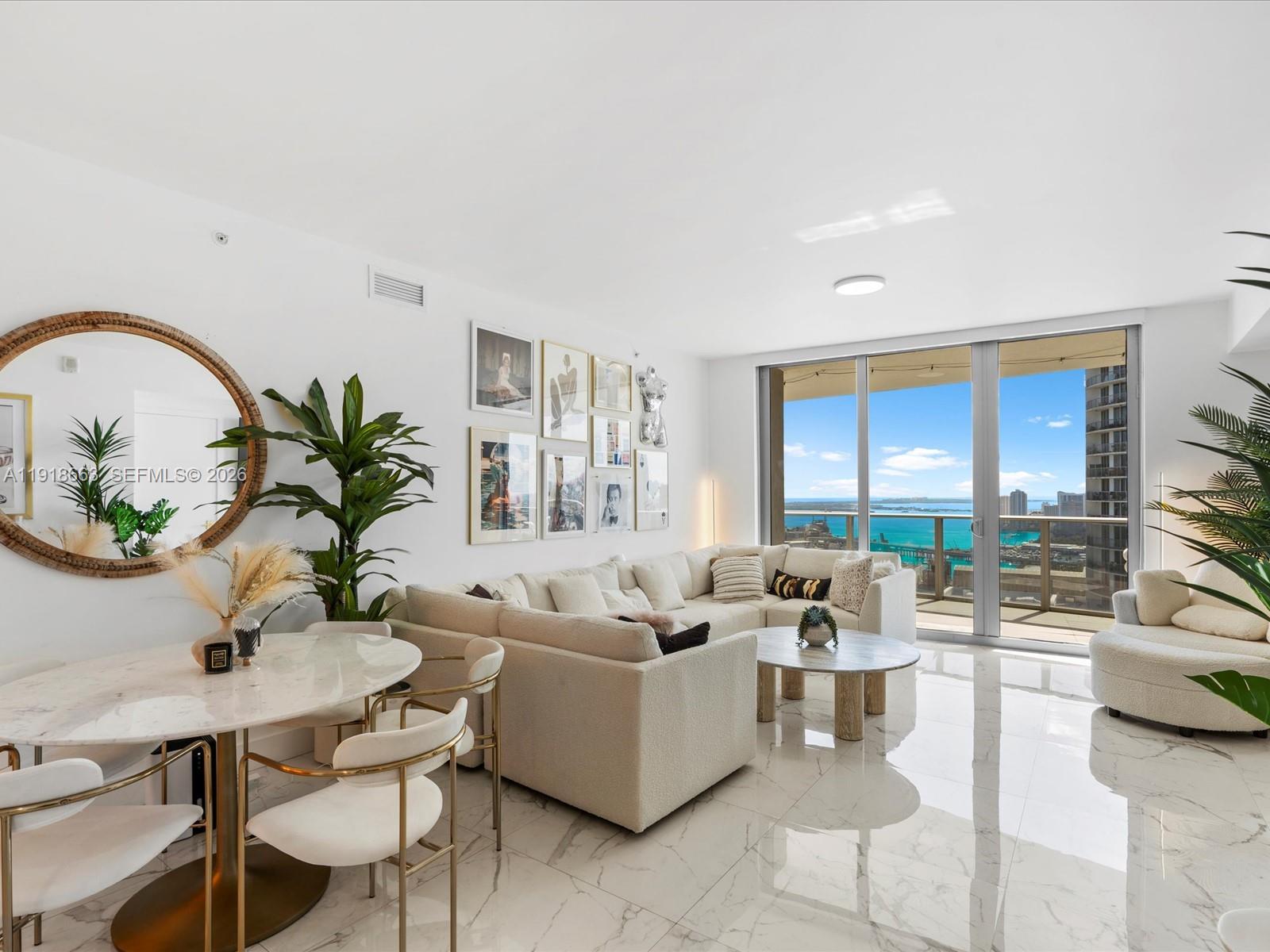 488 NE 18th St # 4610