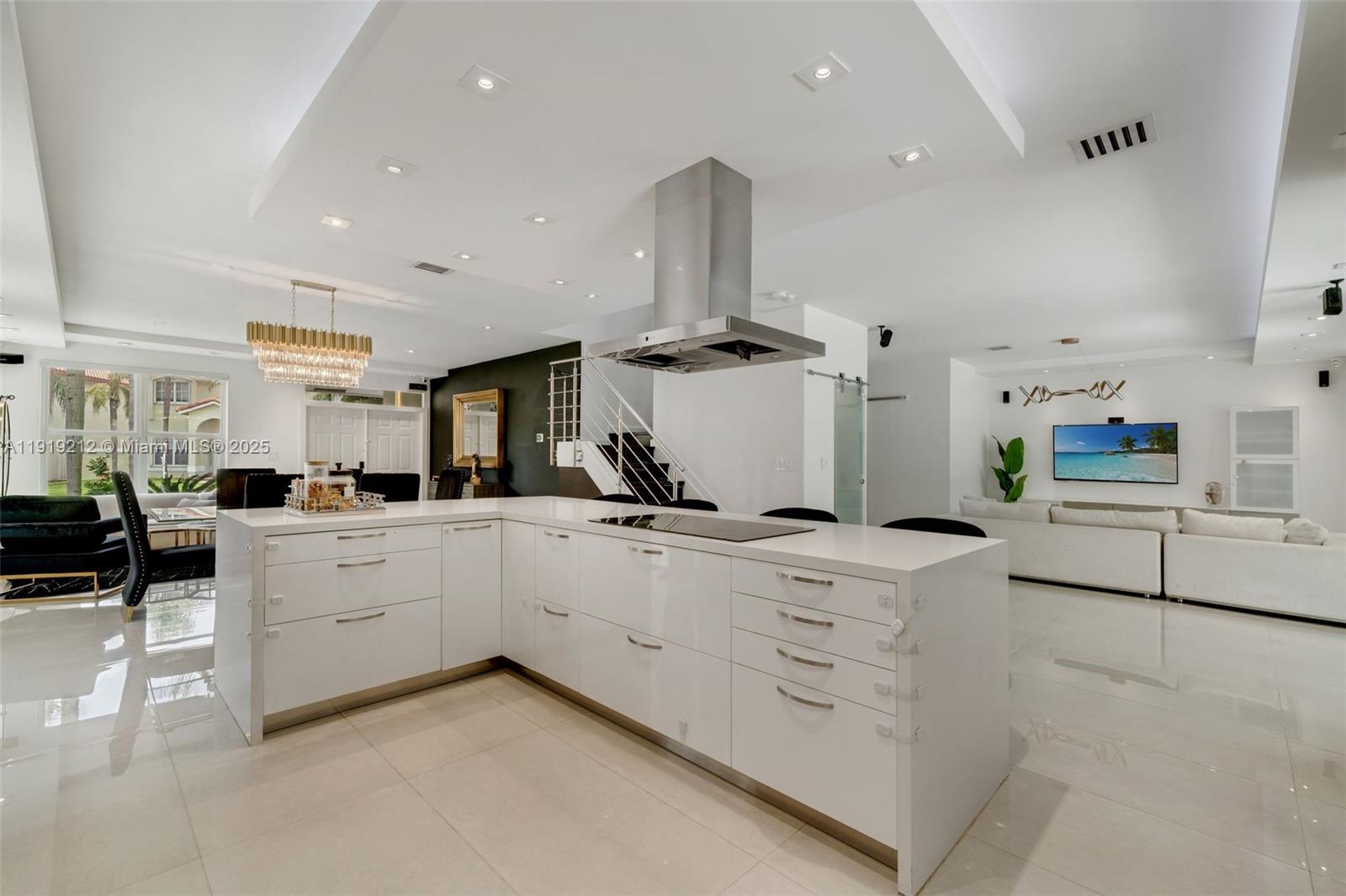 10629 NW 54th St # 10629