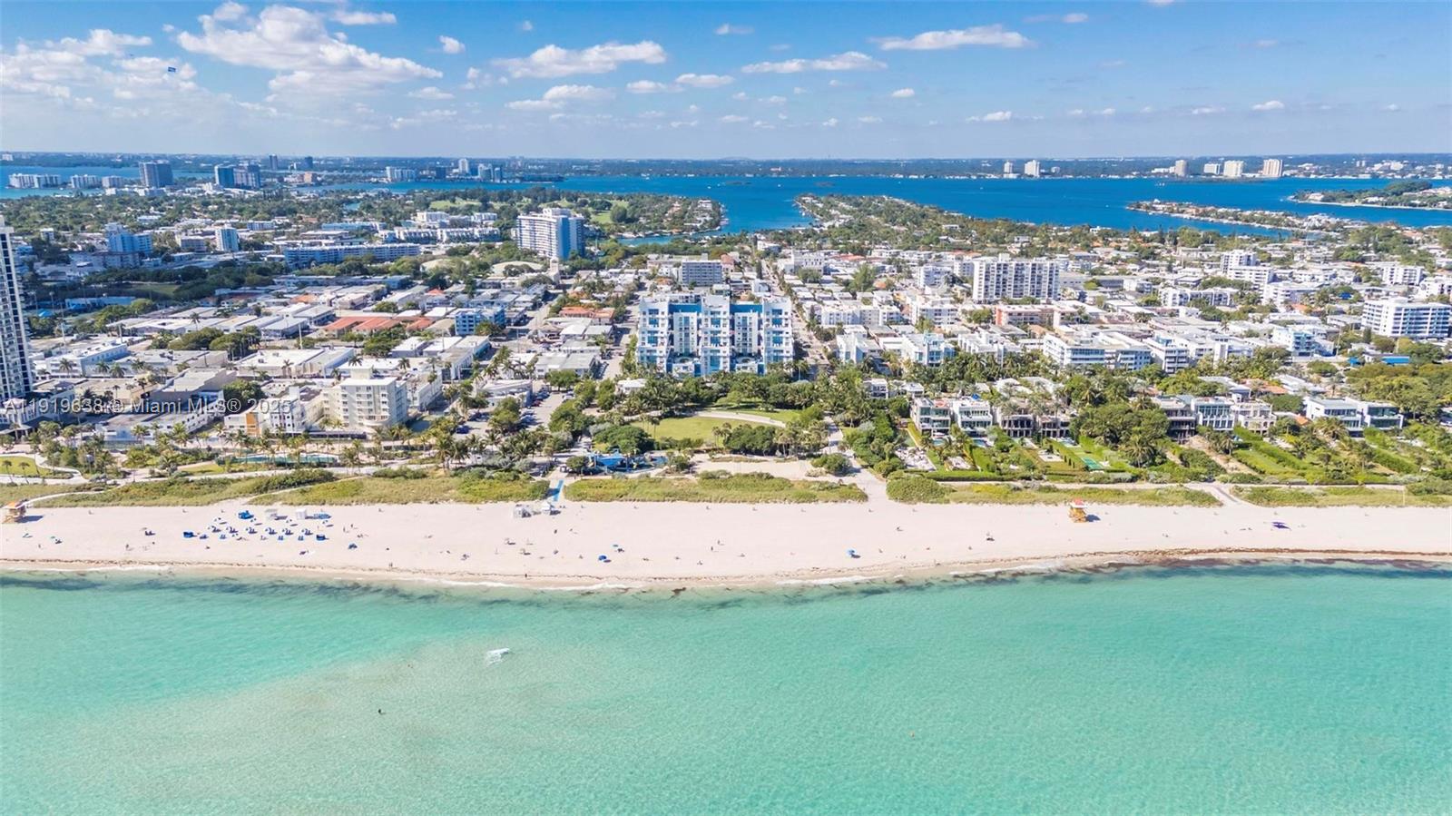 7600 Collins Ave # 1012