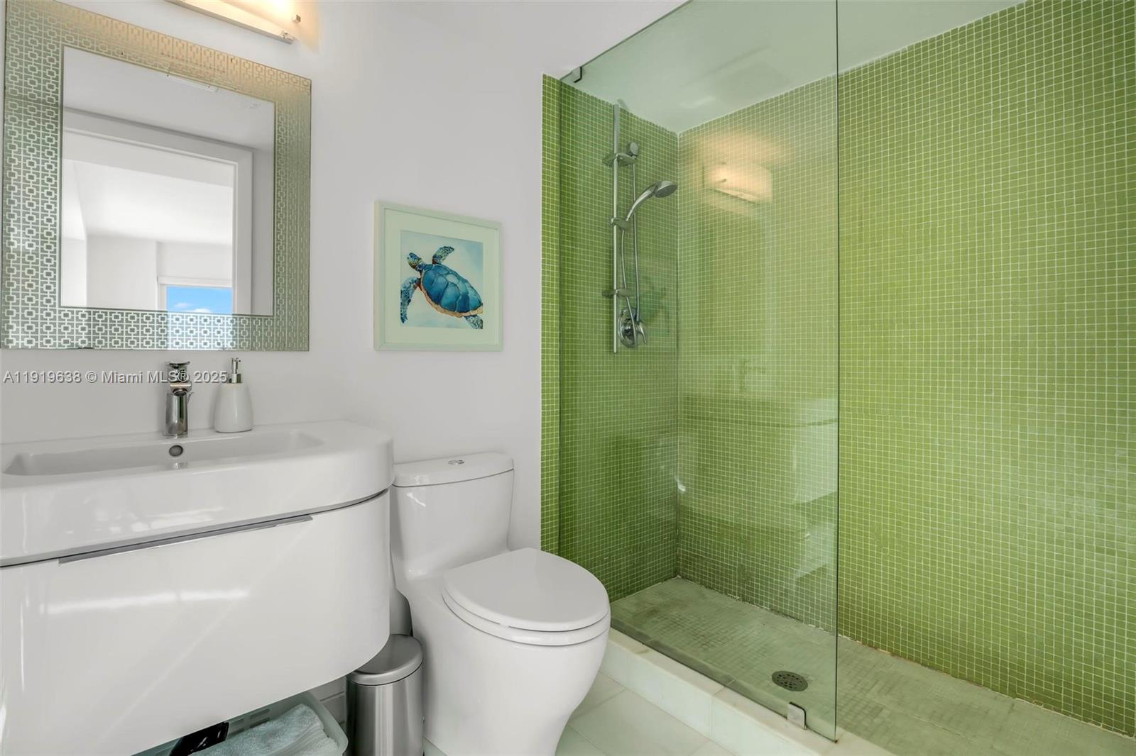 7600 Collins Ave # 1012