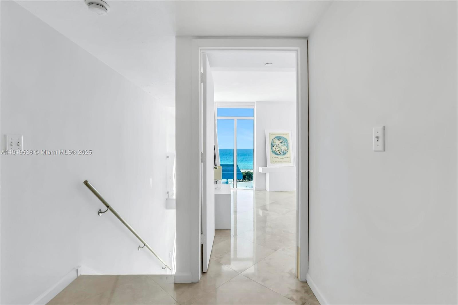 7600 Collins Ave # 1012