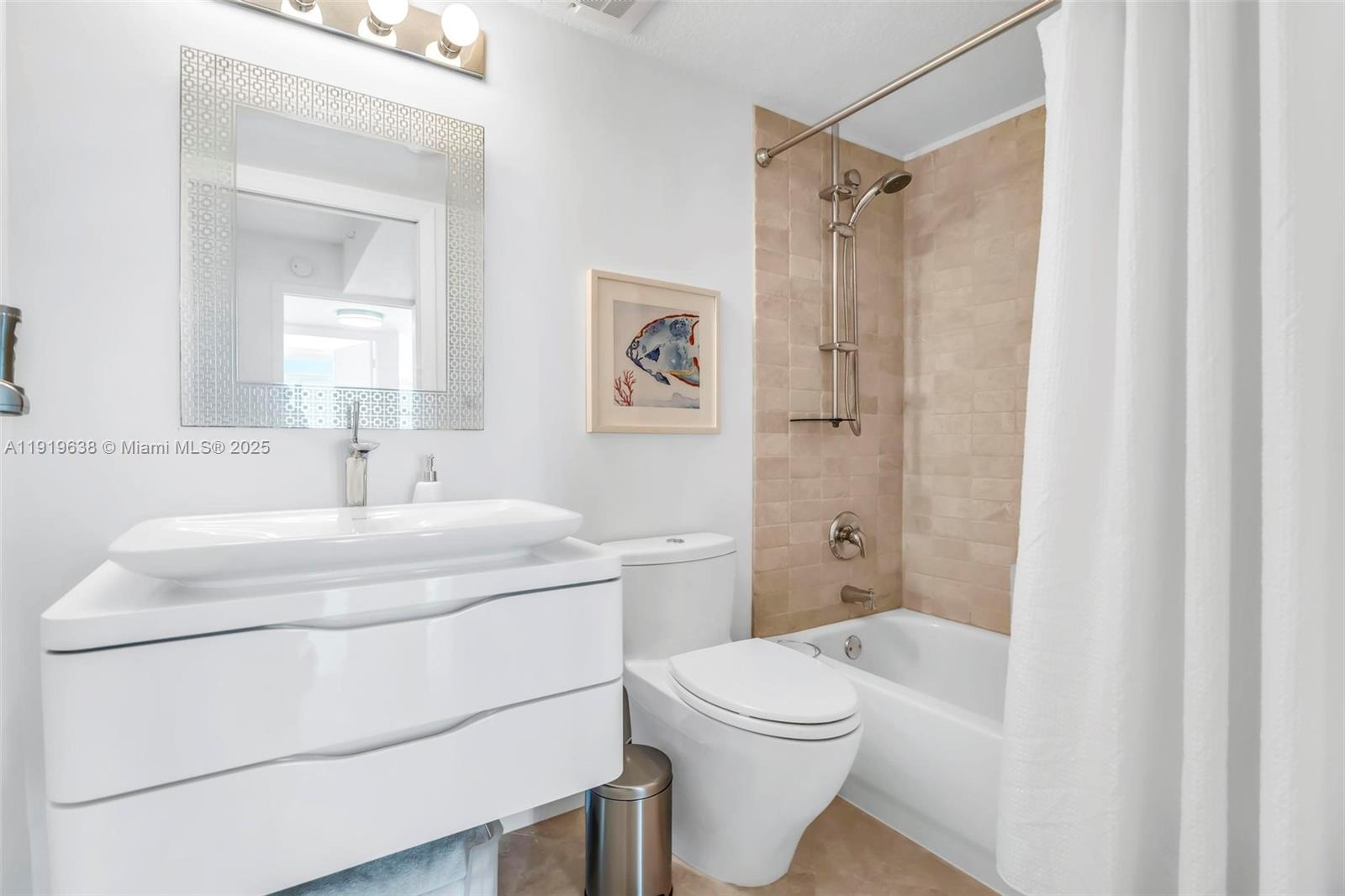 7600 Collins Ave # 1012