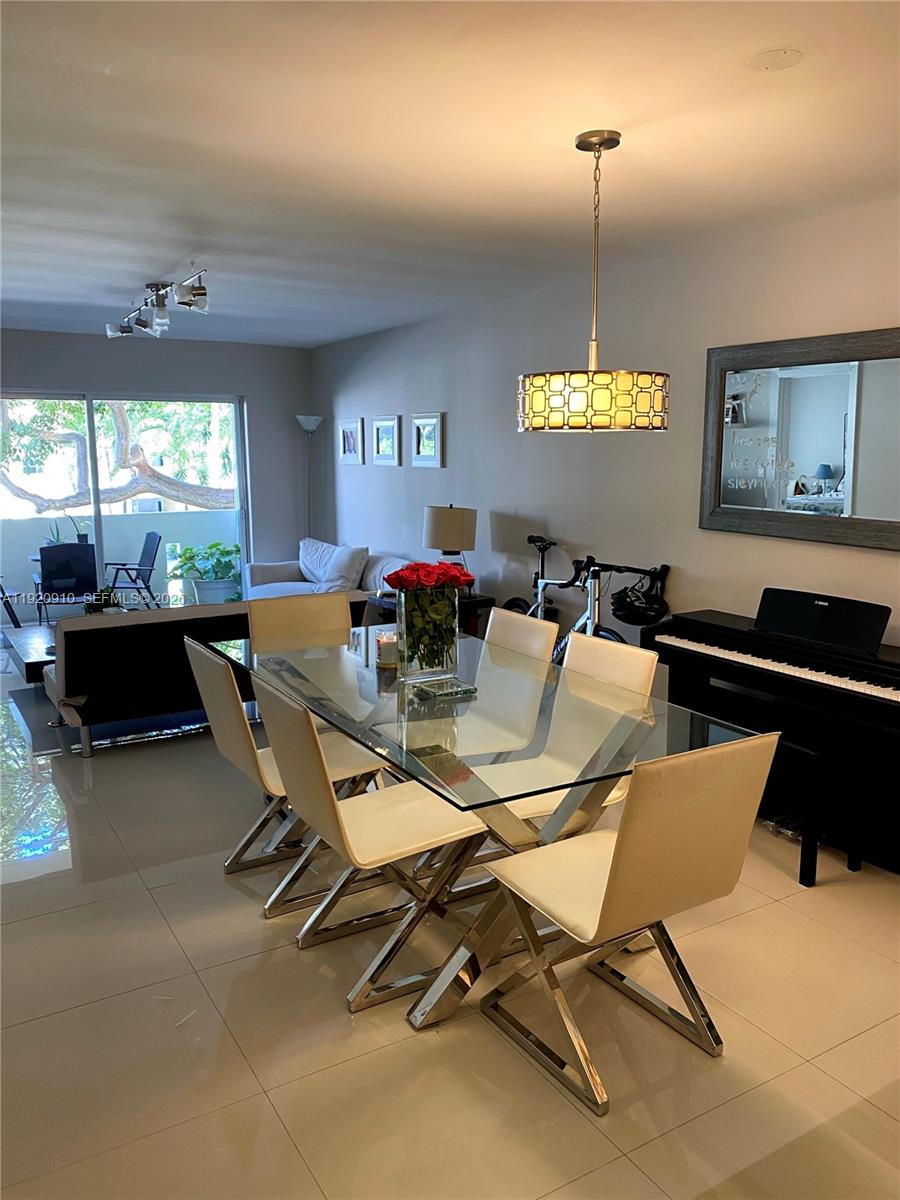 300 Galen Dr # 205