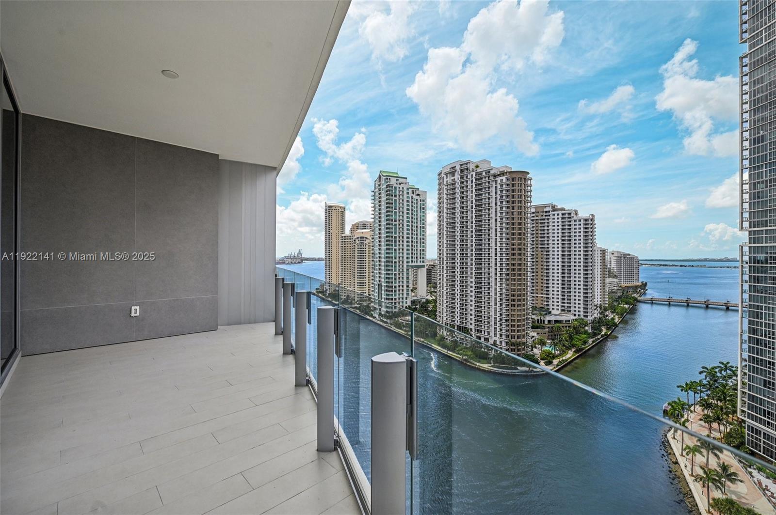 300 S Biscayne Boulevard Way # 1907W