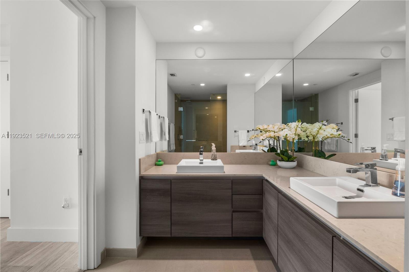 1080 Brickell Ave # 3602