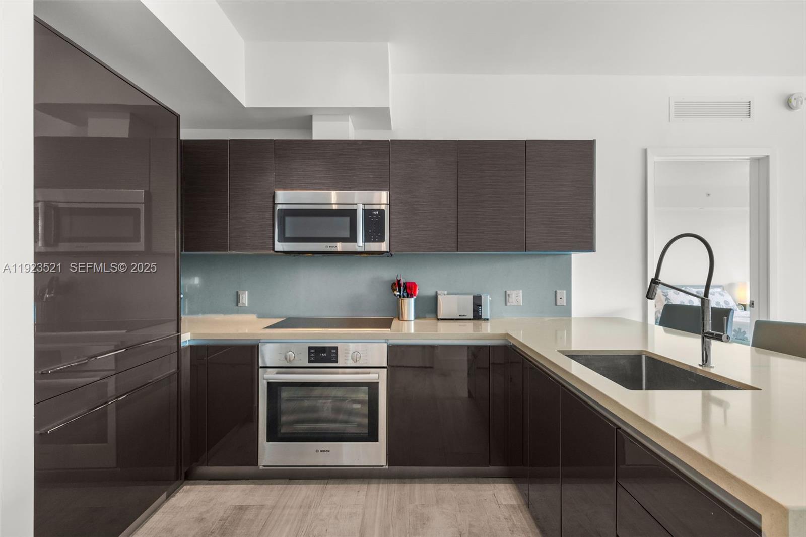 1080 Brickell Ave # 3602