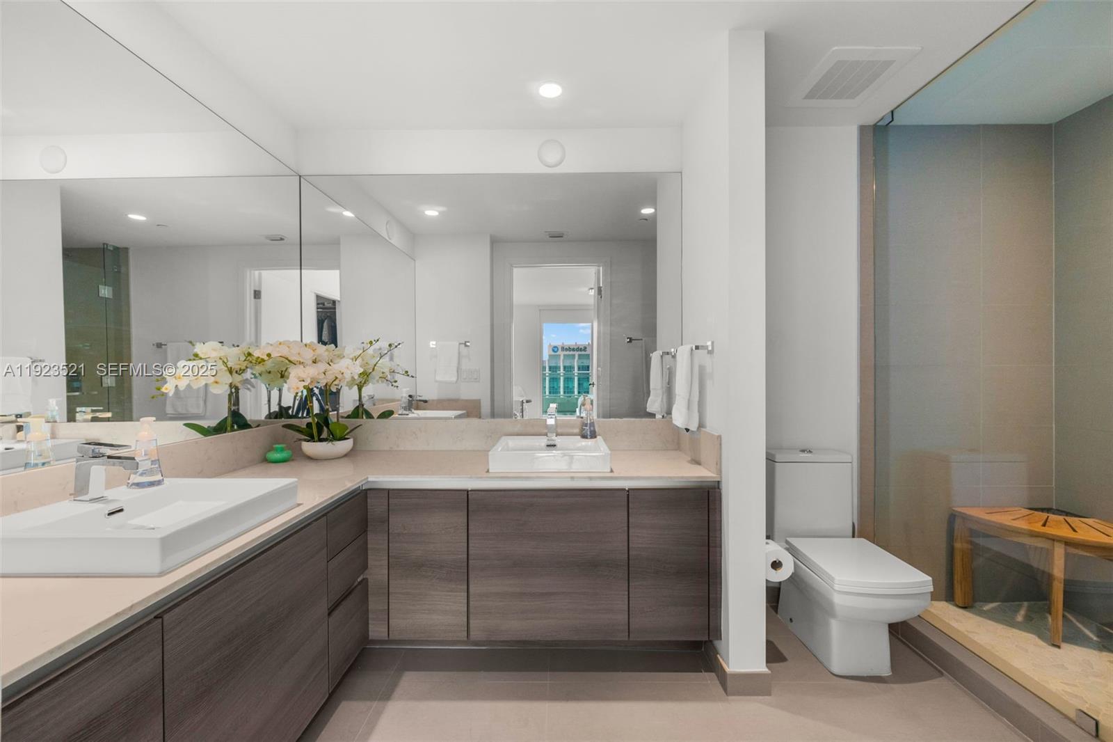 1080 Brickell Ave # 3602