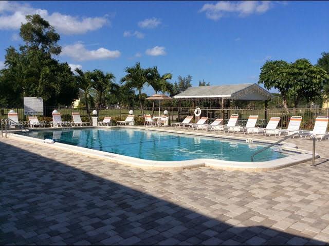 4341 NW 16th St # 308