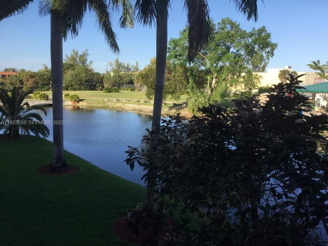 4341 NW 16th St # 308