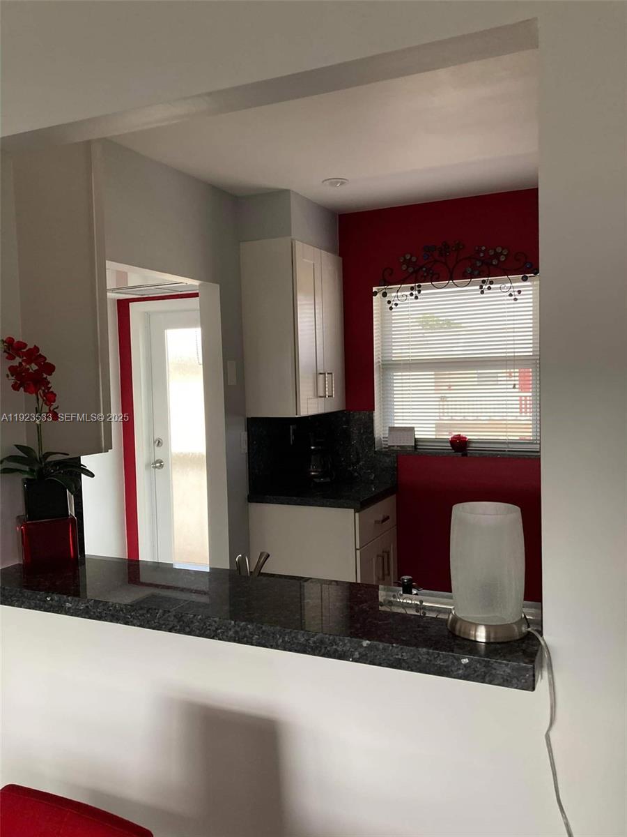 4341 NW 16th St # 308