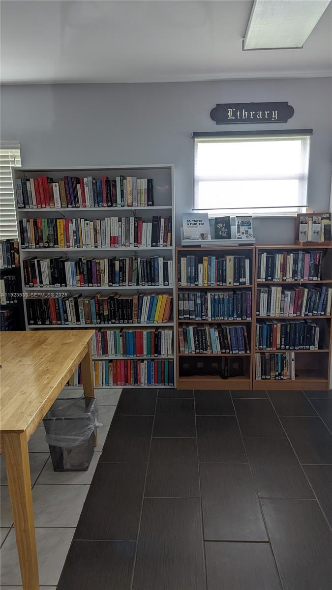 4341 NW 16th St # 308