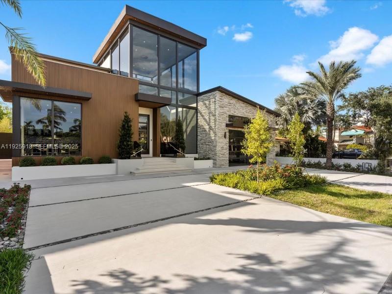 401 Bontona Avenue