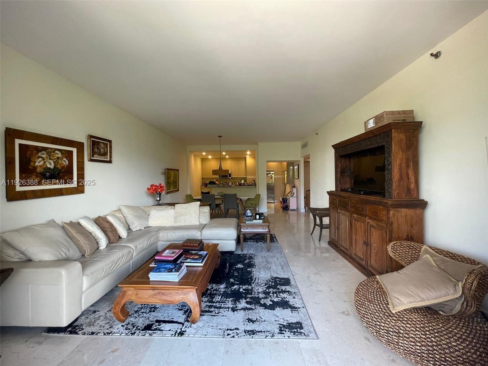 251 Crandon Blvd # 233