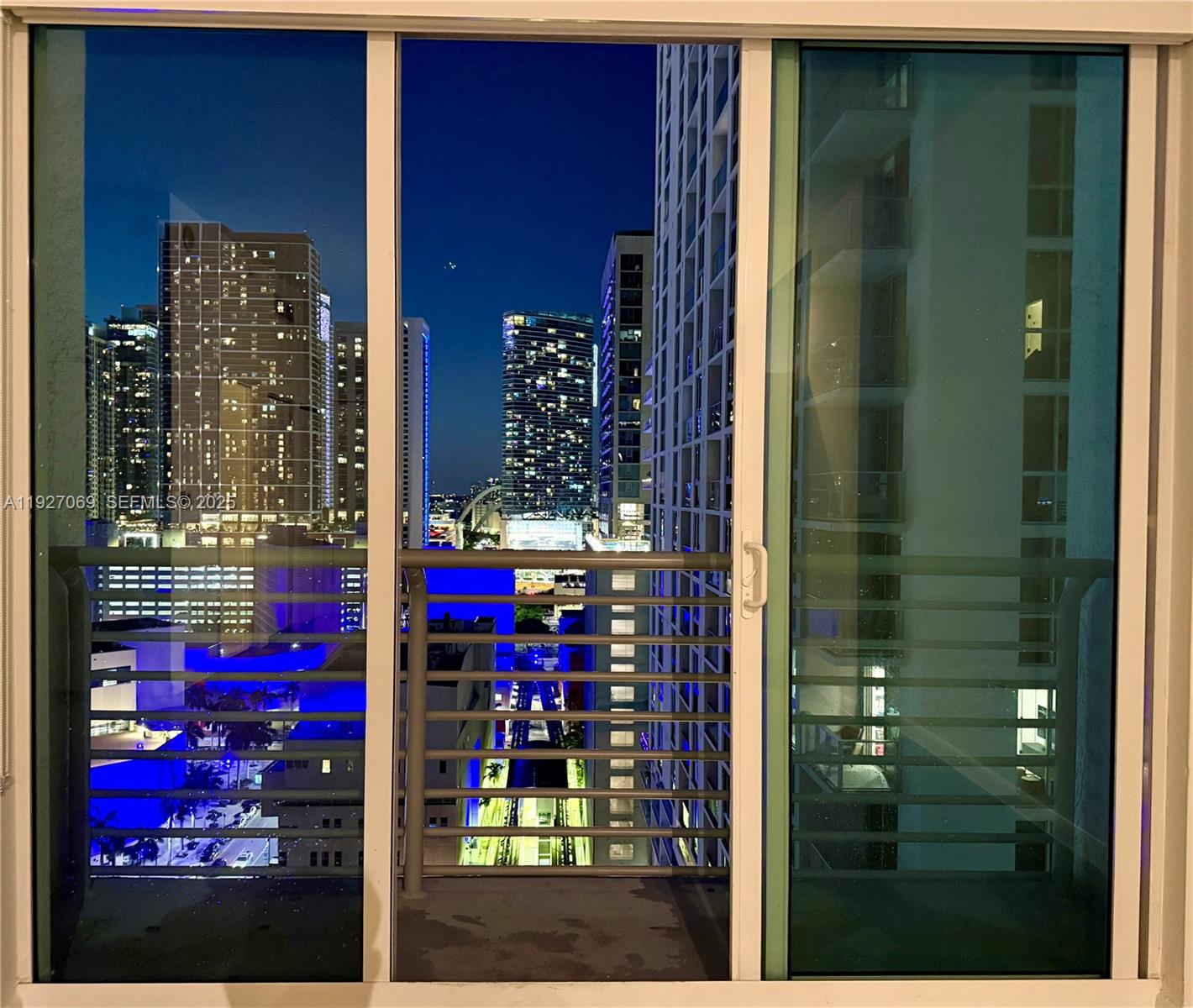 133 NE 2nd Ave # 1905