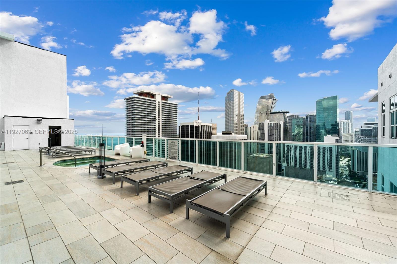 133 NE 2nd Ave # 1905