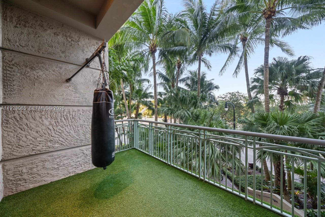 3400 SW 27th Ave # 1805