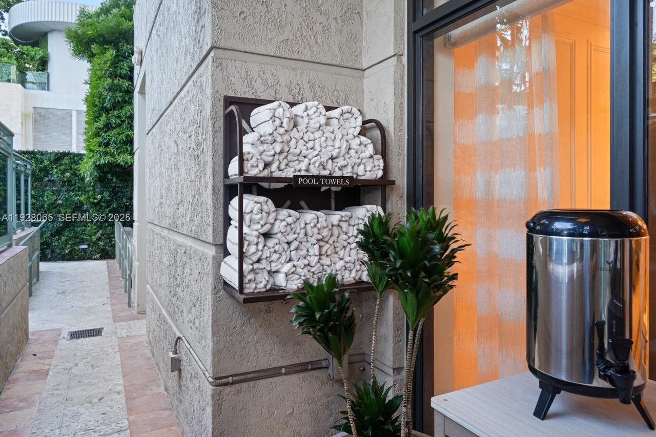 3400 SW 27th Ave # 1805