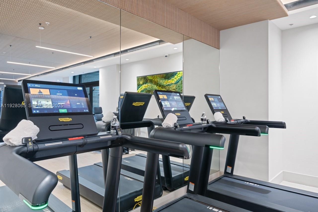 3400 SW 27th Ave # 1805