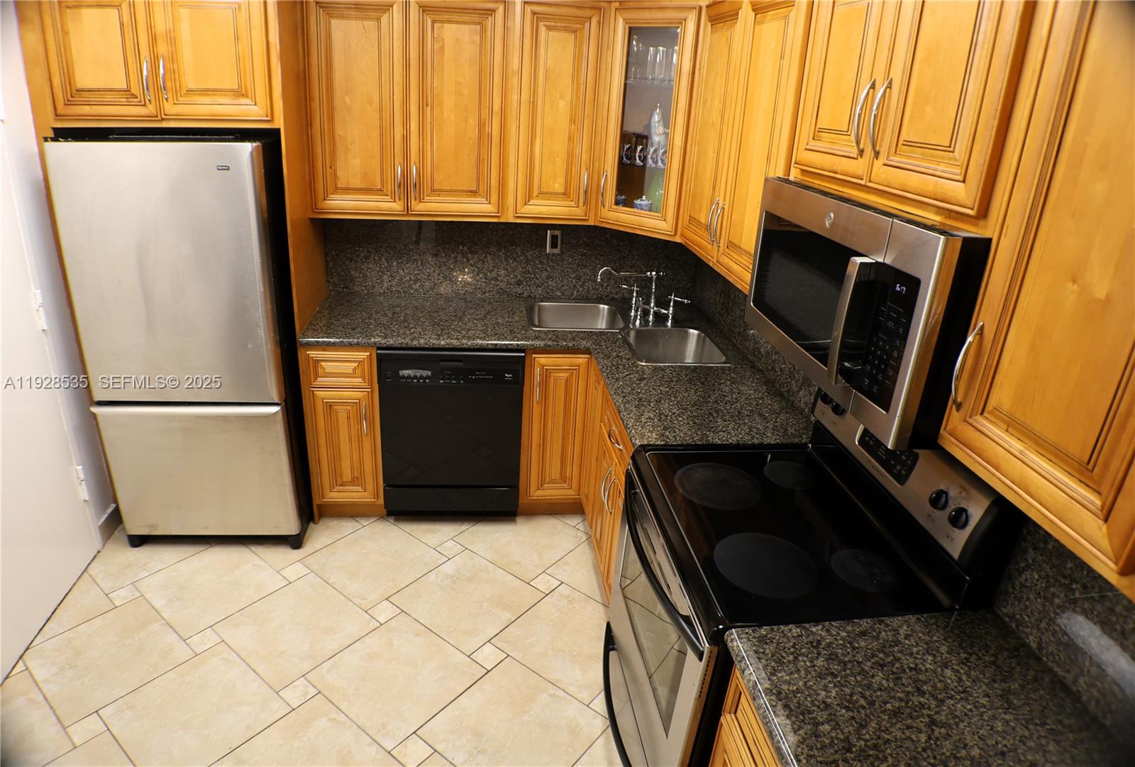 1833 S Ocean Dr # 1807