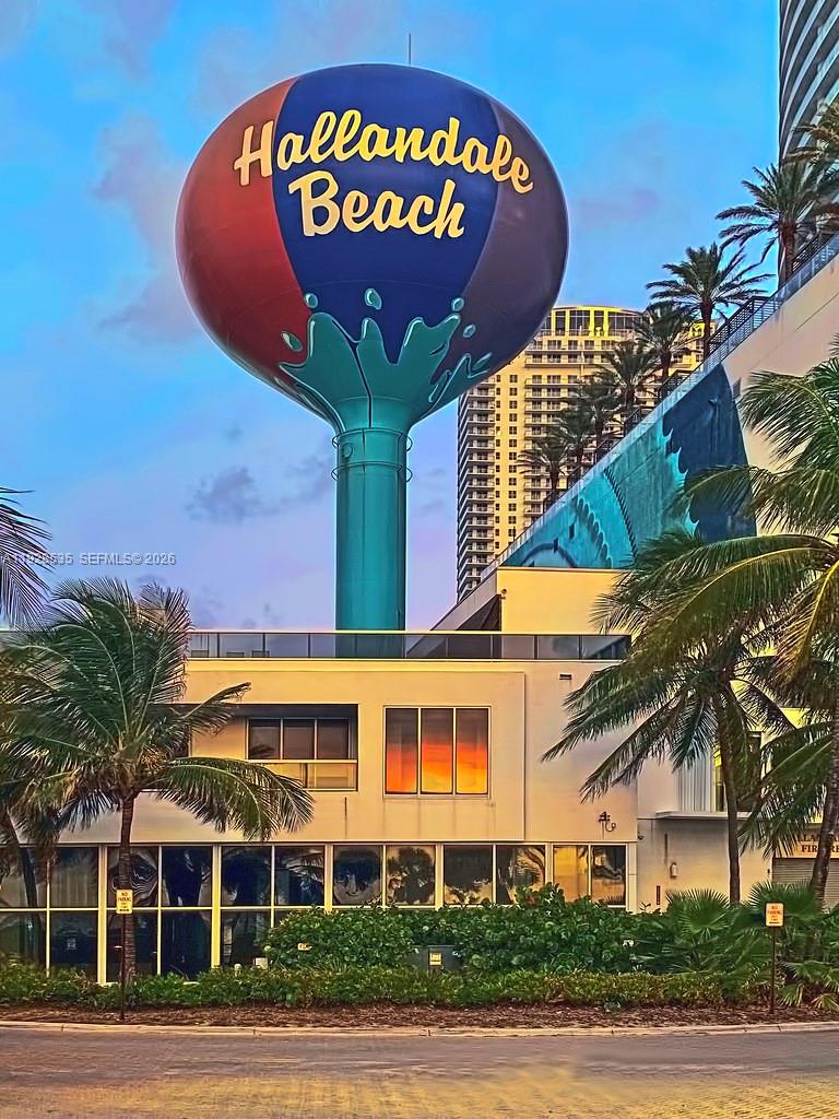 1833 S Ocean Dr # 1807