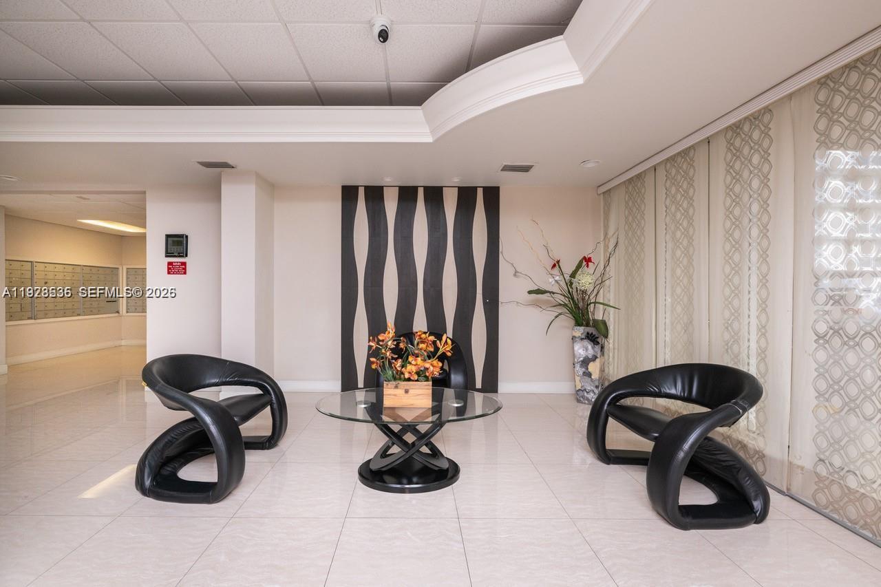 1833 S Ocean Dr # 1807