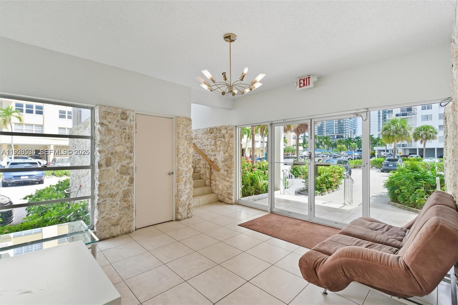 1833 S Ocean Dr # 1807