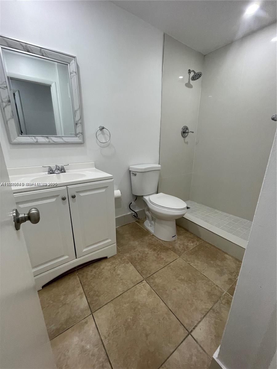 8607 SW 68th Ct # 26