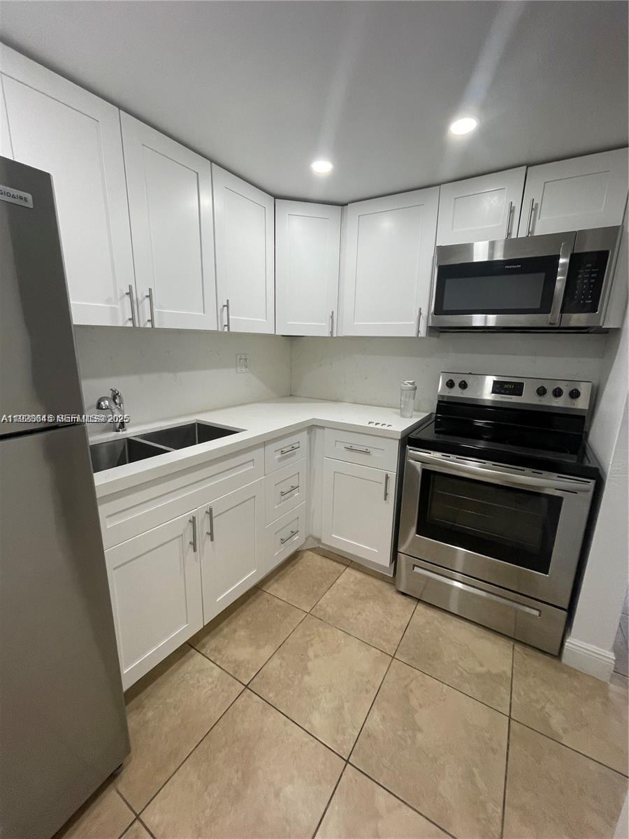 8607 SW 68th Ct # 26