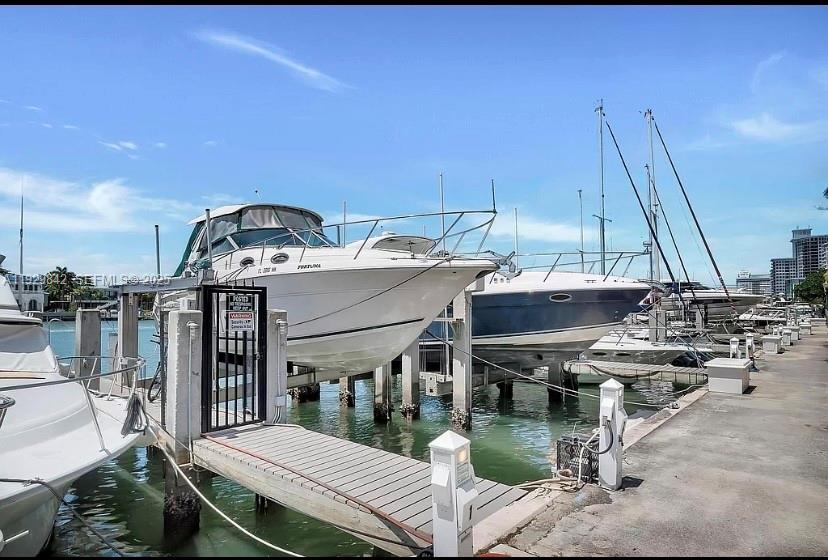 5401 Collins Ave # 411