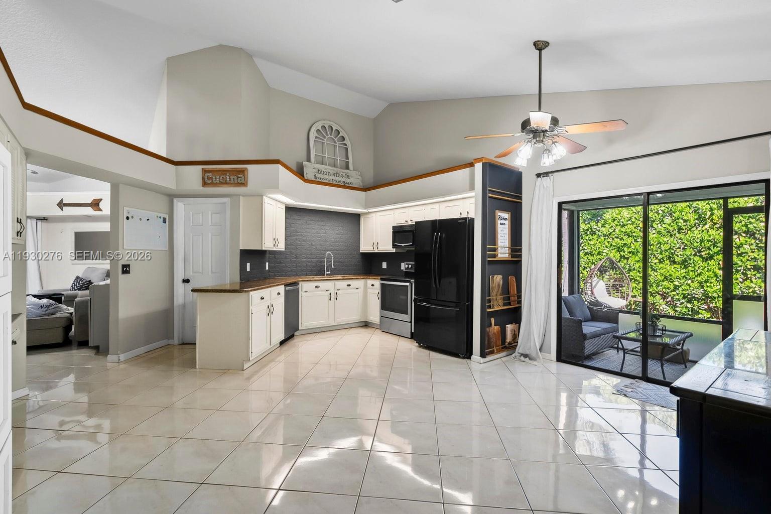 10370 SE Jupiter Narrows Drive