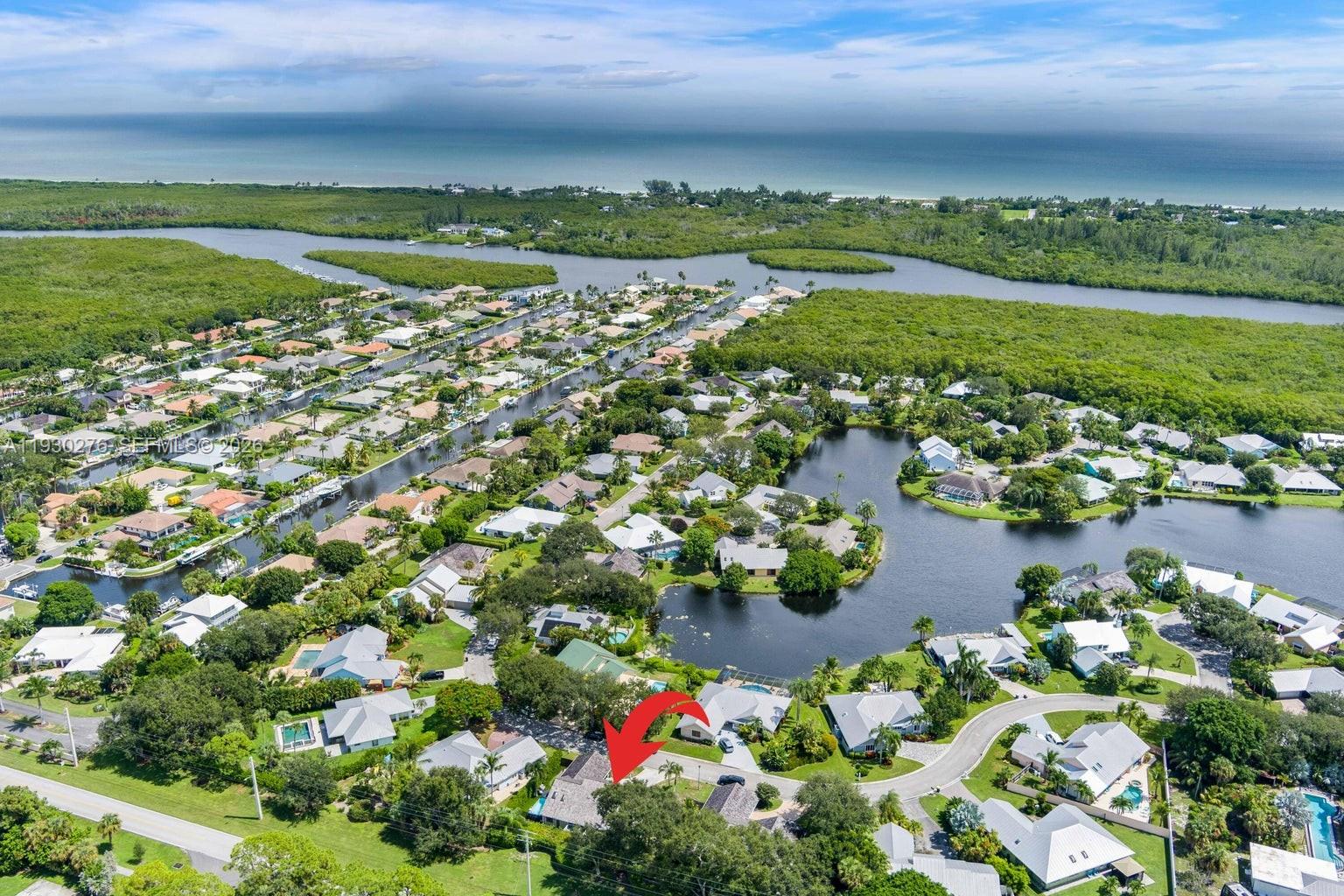 10370 SE Jupiter Narrows Drive