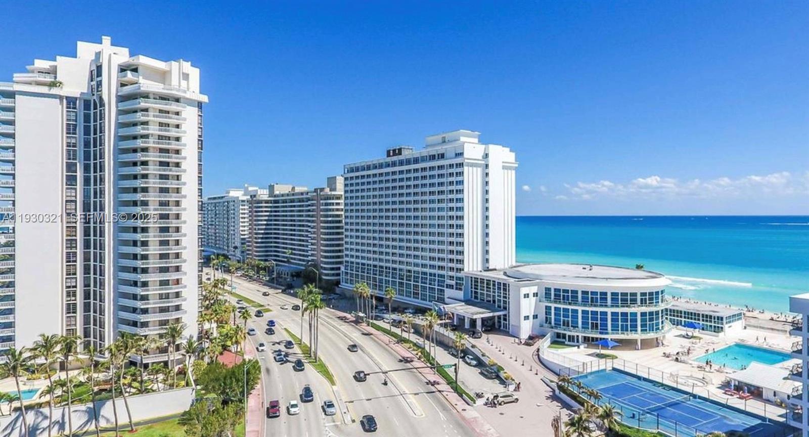 5445 Collins Ave # 1506