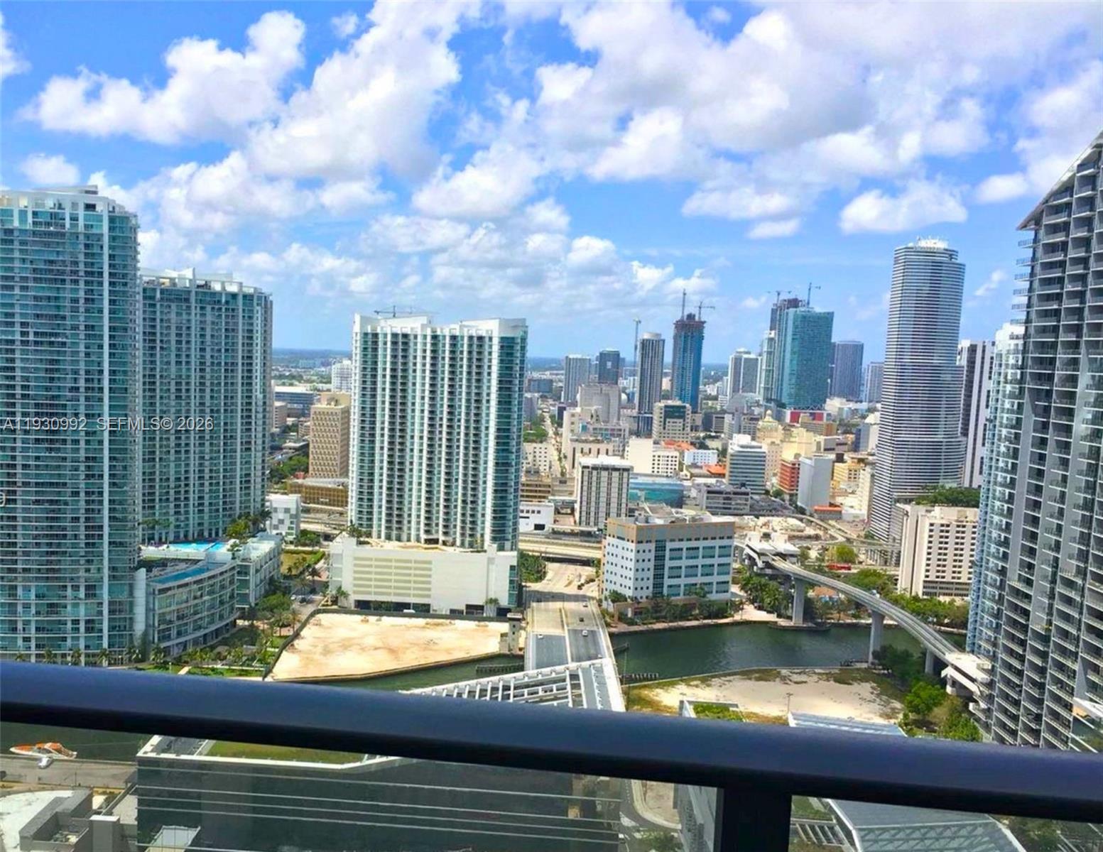 45 SW 9th St # 3601