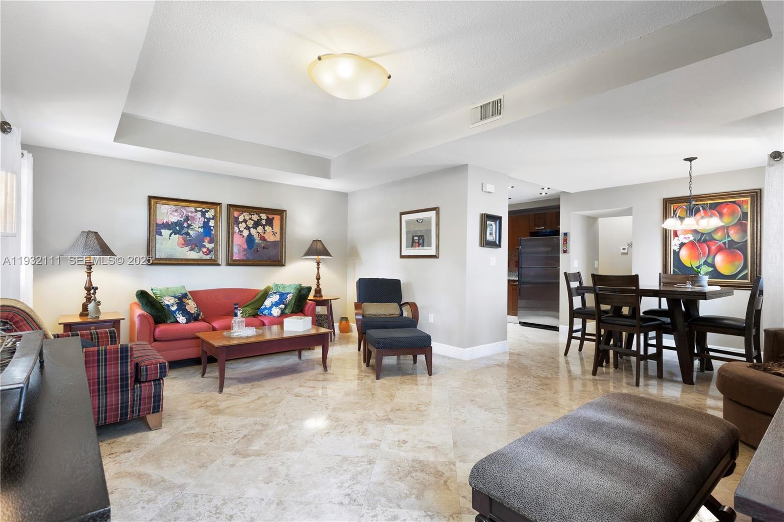 929 SW 11th St # 2 Unit: H-2
