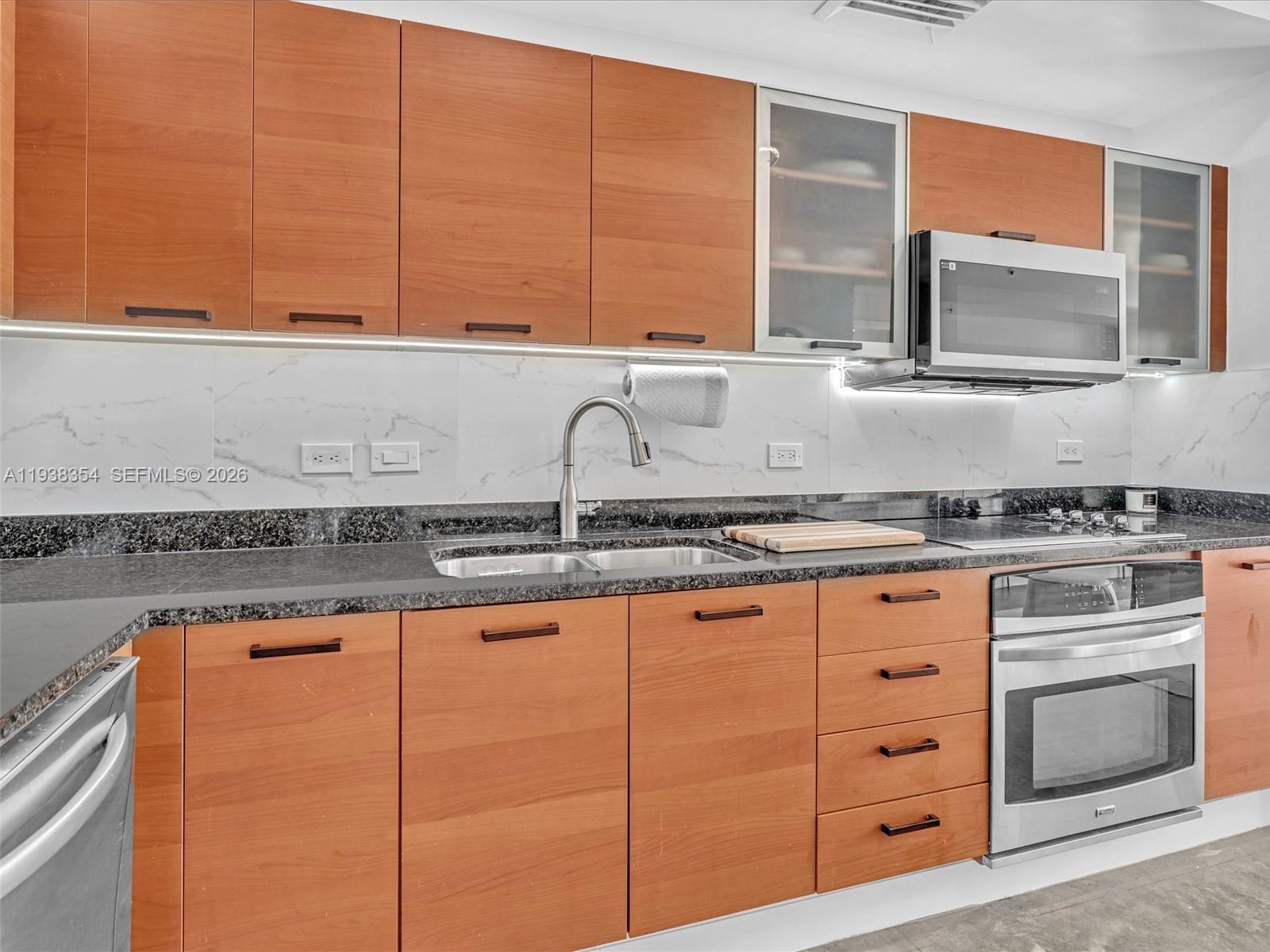 3470 E Coast Avenue H0504