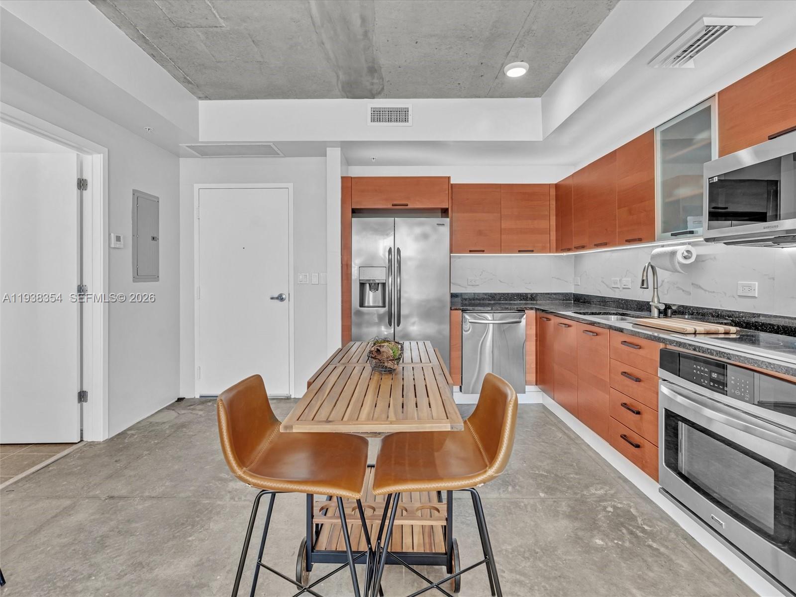 3470 E Coast Avenue H0504
