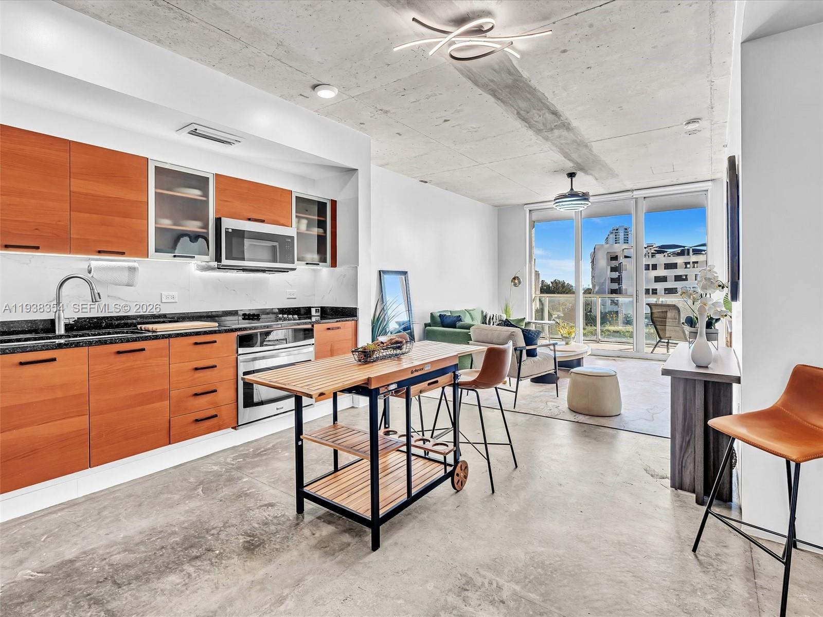 3470 E Coast Avenue H0504