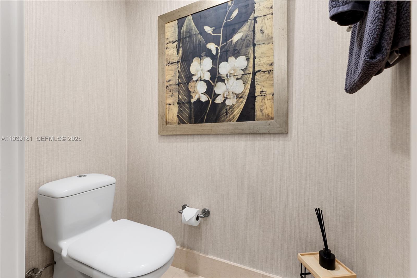 6899 Collins Ave # 1509