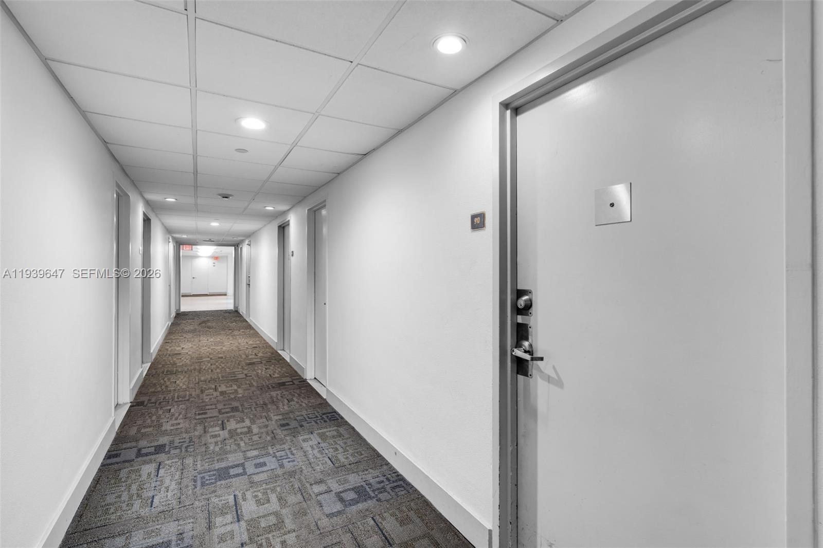 1200 West Ave # 910
